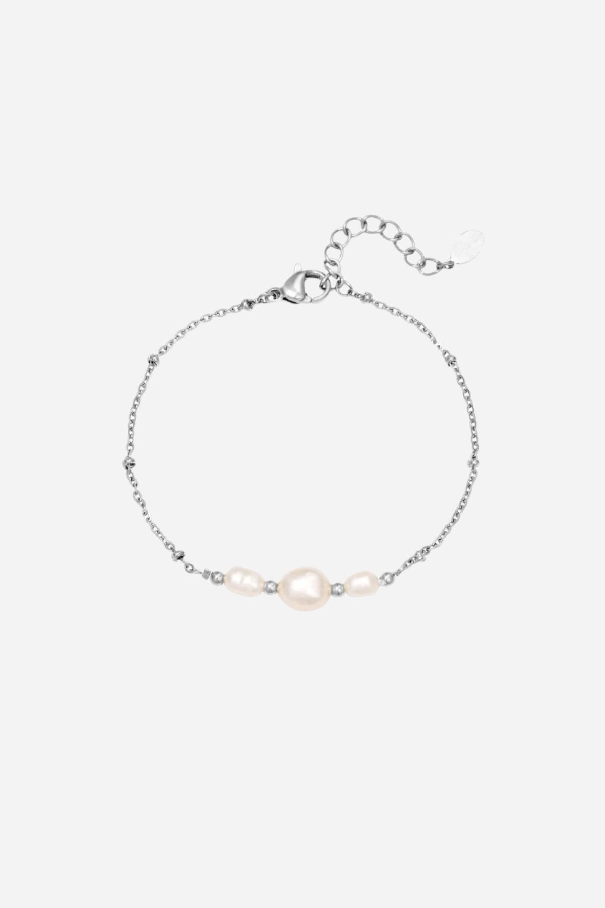 Triple Pearl armband