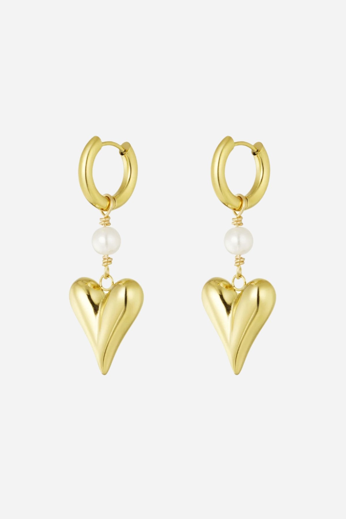 Heart Pendant with Pearl Earrings