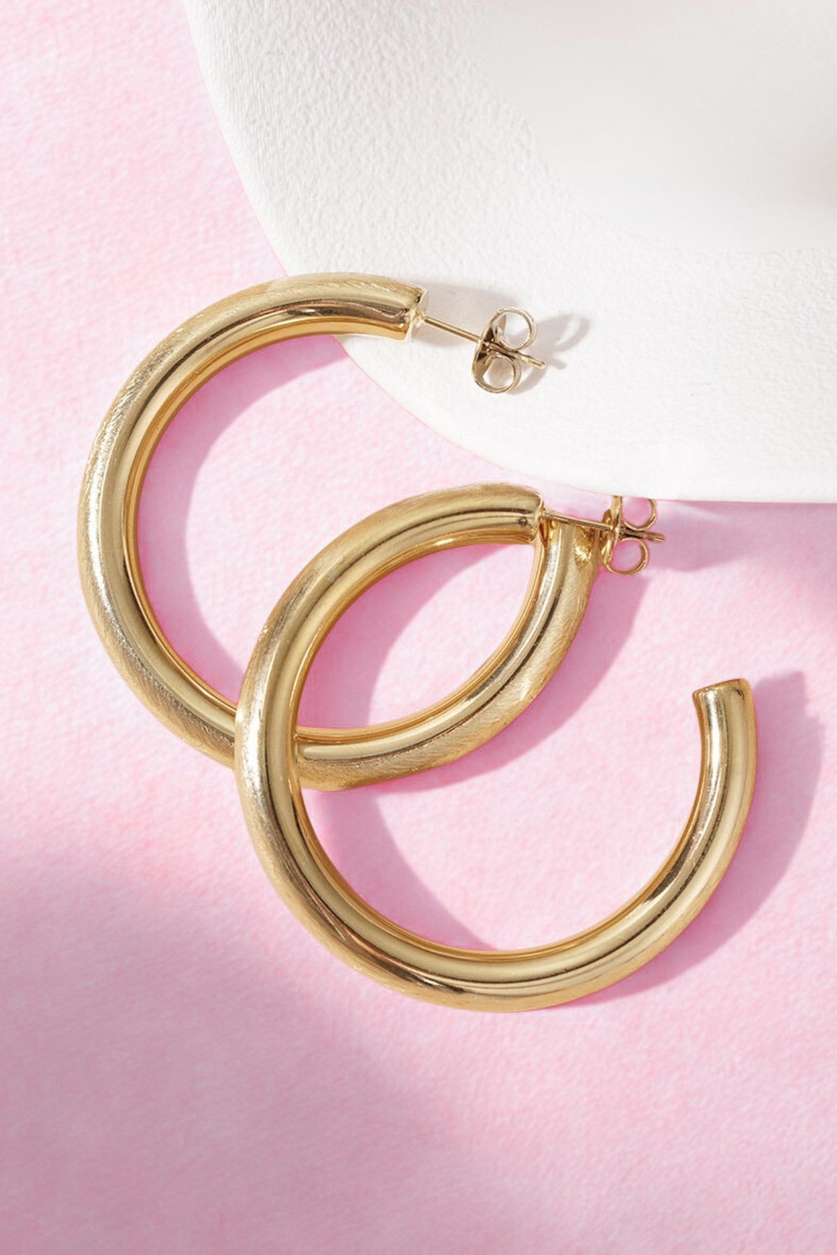 Bold Statement hoop oorbellen