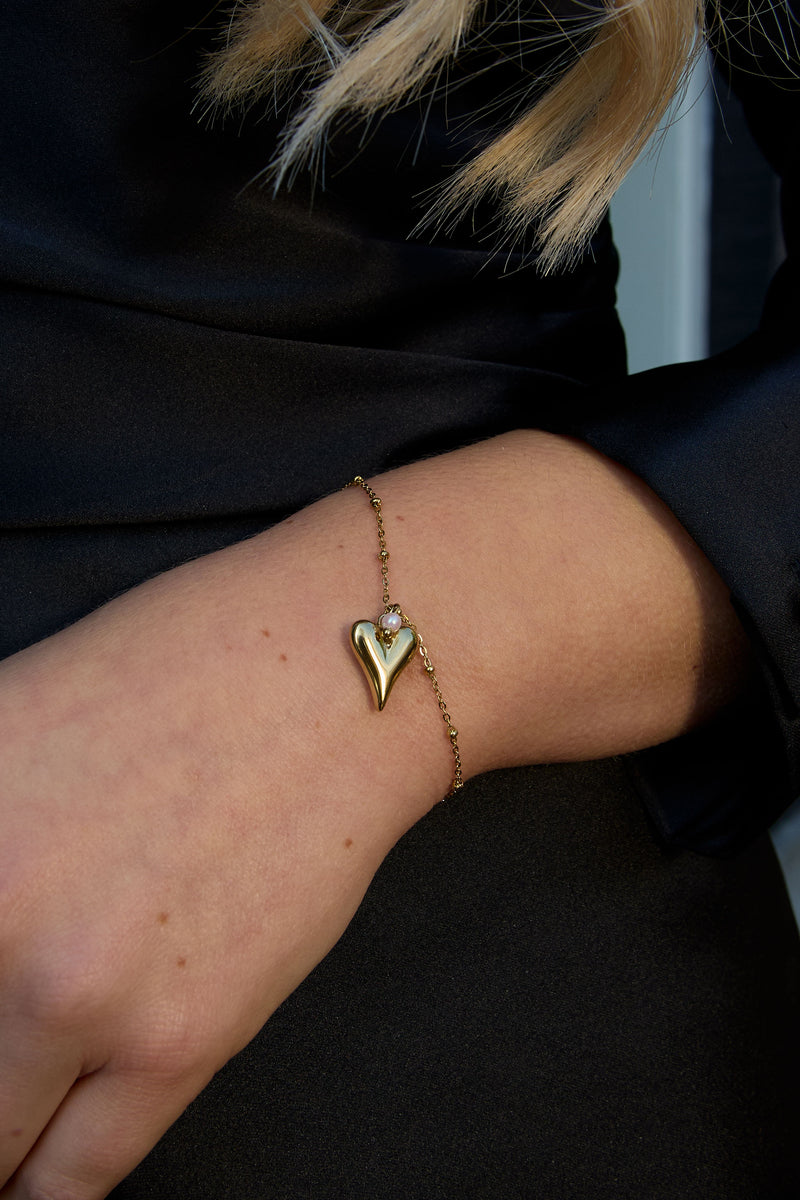 Dainty Love Bracelet