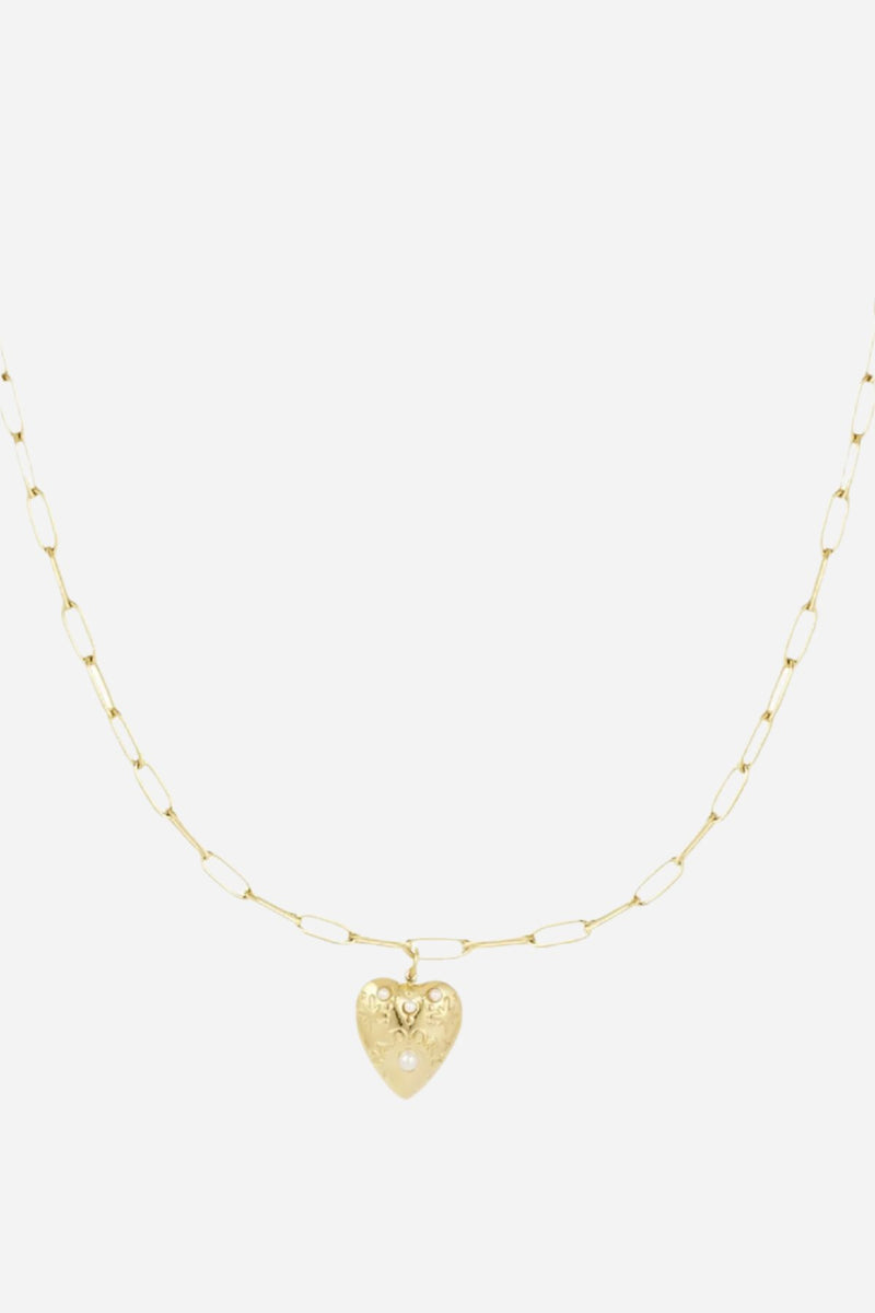 Adore Pearl Necklace