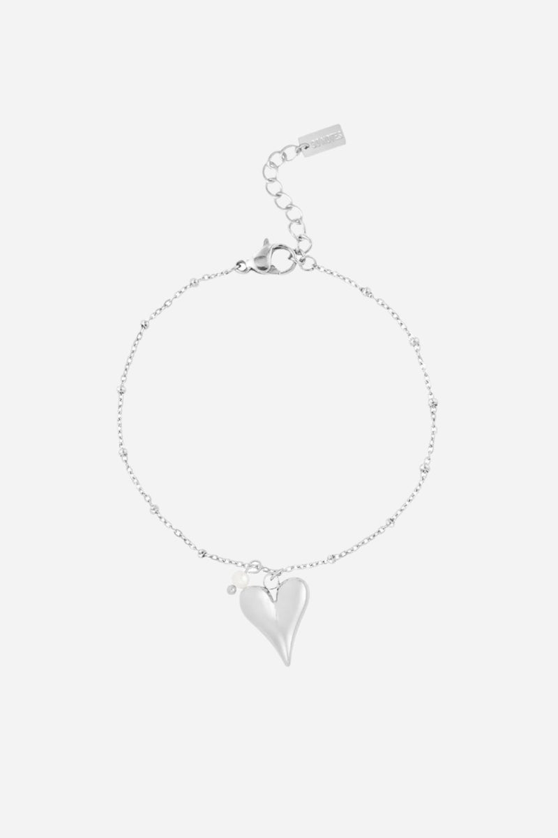 Dainty Love Bracelet