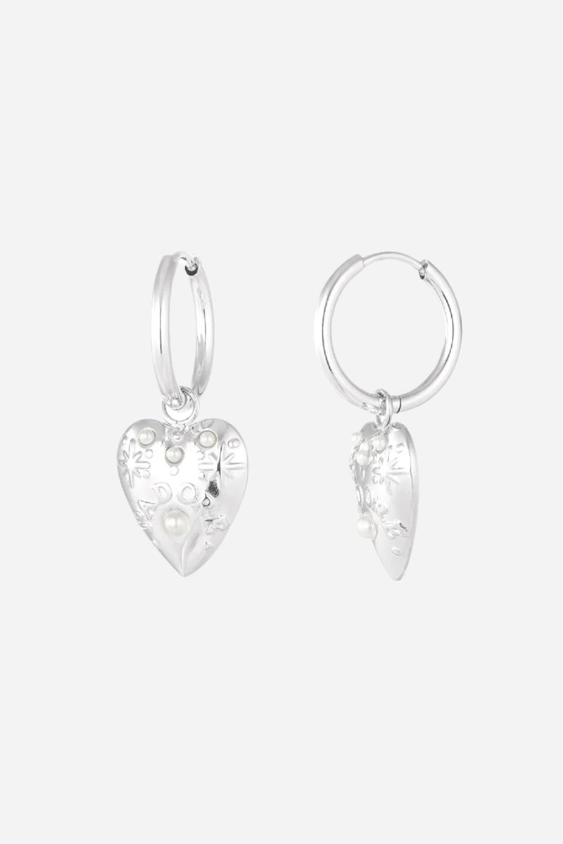 Adore Pearl Earrings